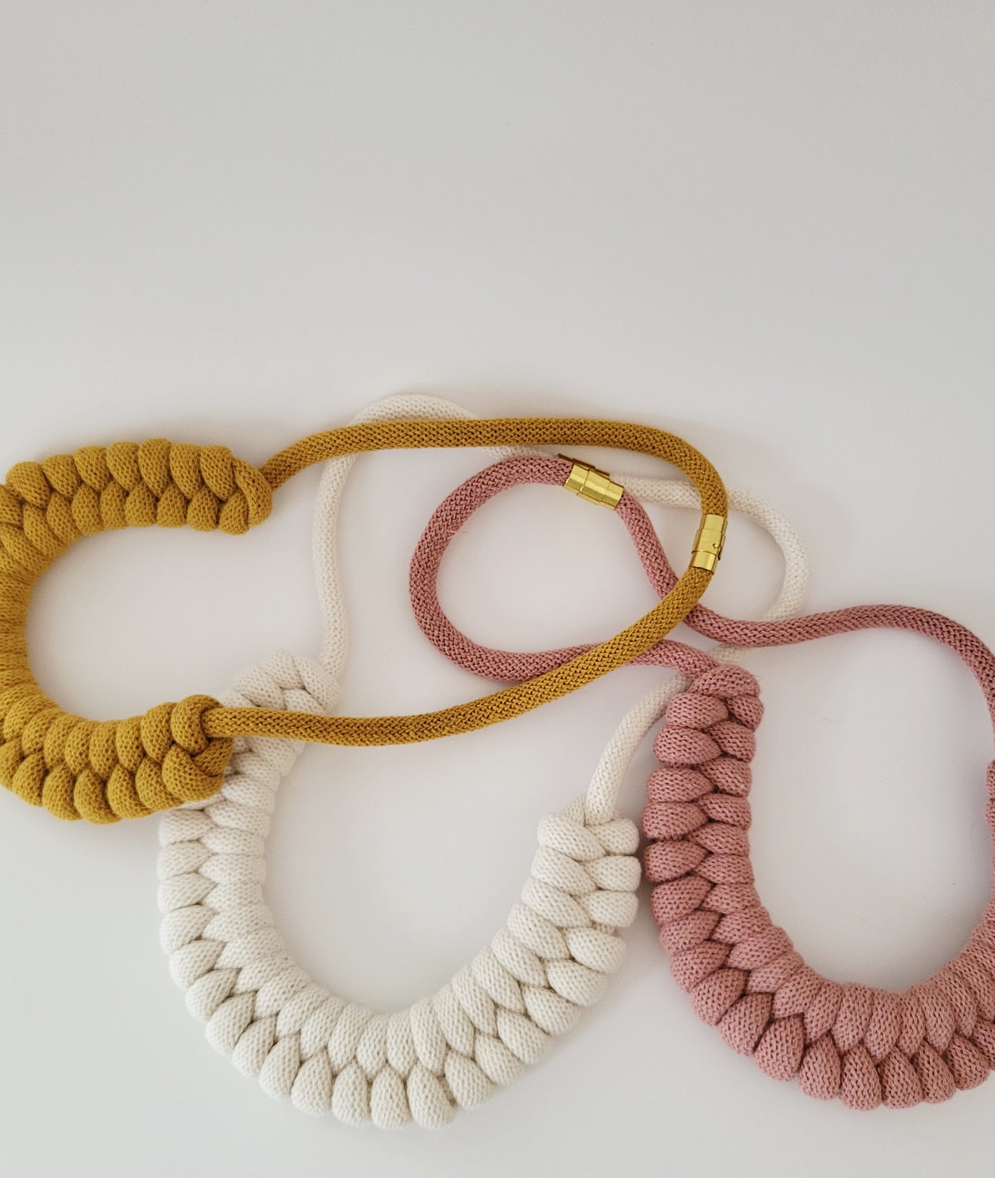 Collection Colliers et Bracelets en coton - Oli + Mimi