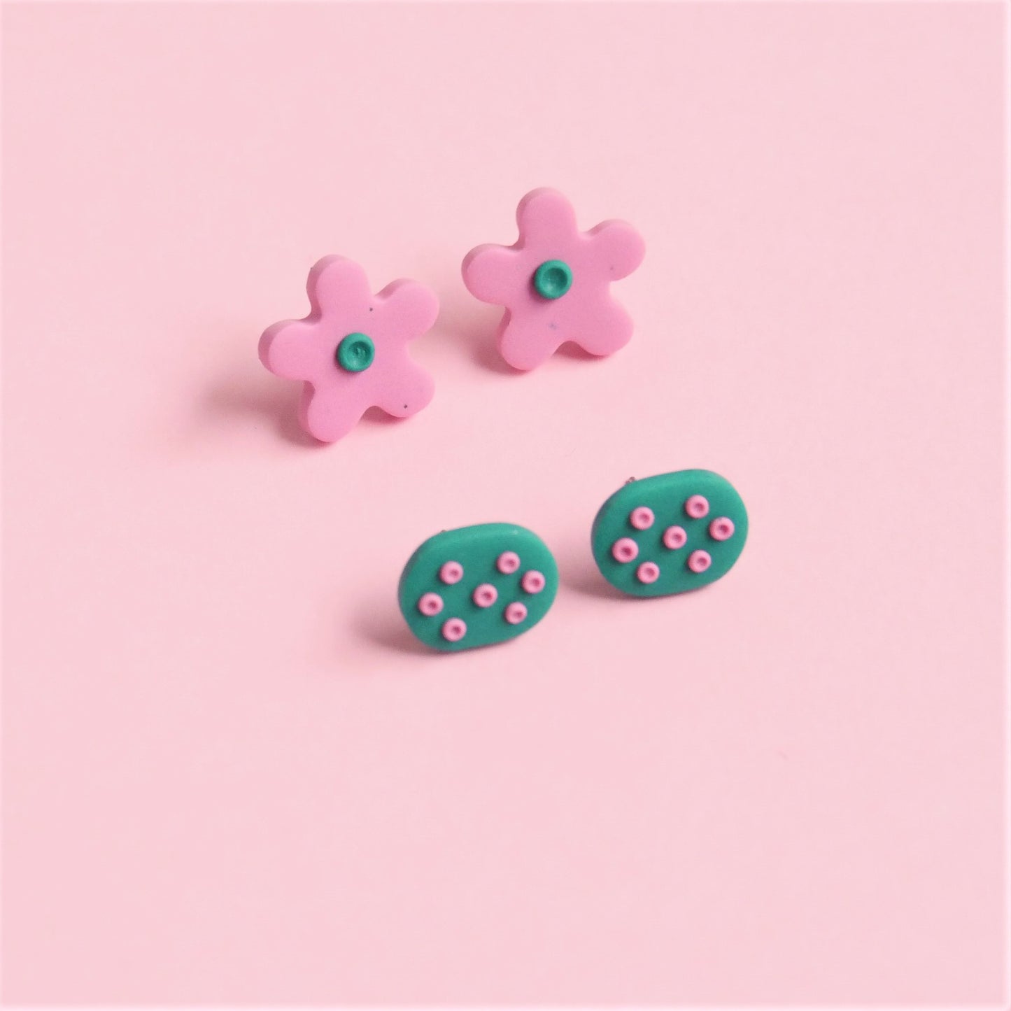 Studs fleur et ovale A 12 - Crocodile Agile