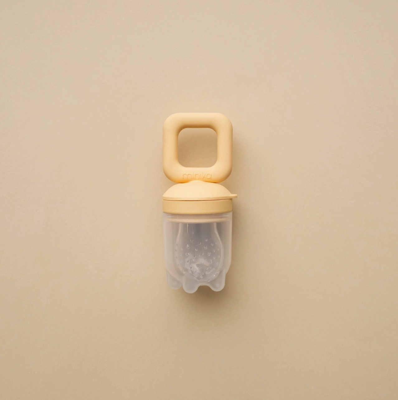 Tétine alimentaire de dentition - feeder teether - Minika