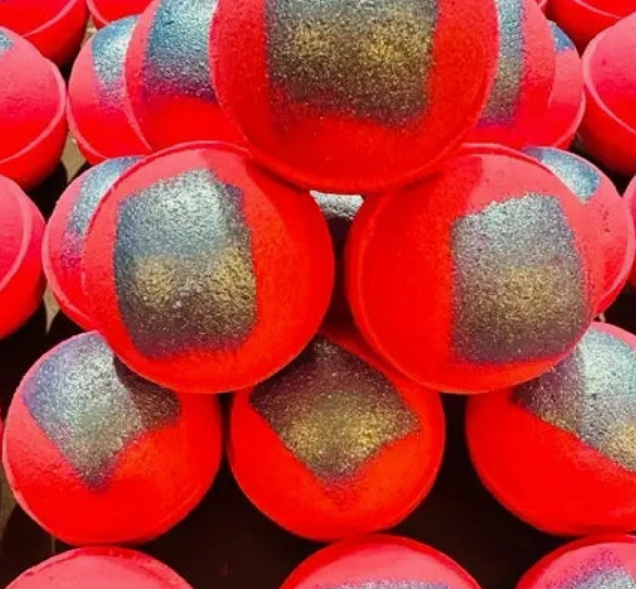 Bombes de bain à l'huile d'amande douce - Nourishing Bath Bombs - KC&D Soap Shop