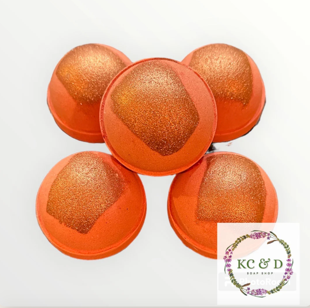 Bombes de bain à l'huile d'amande douce - Nourishing Bath Bombs - KC&D Soap Shop