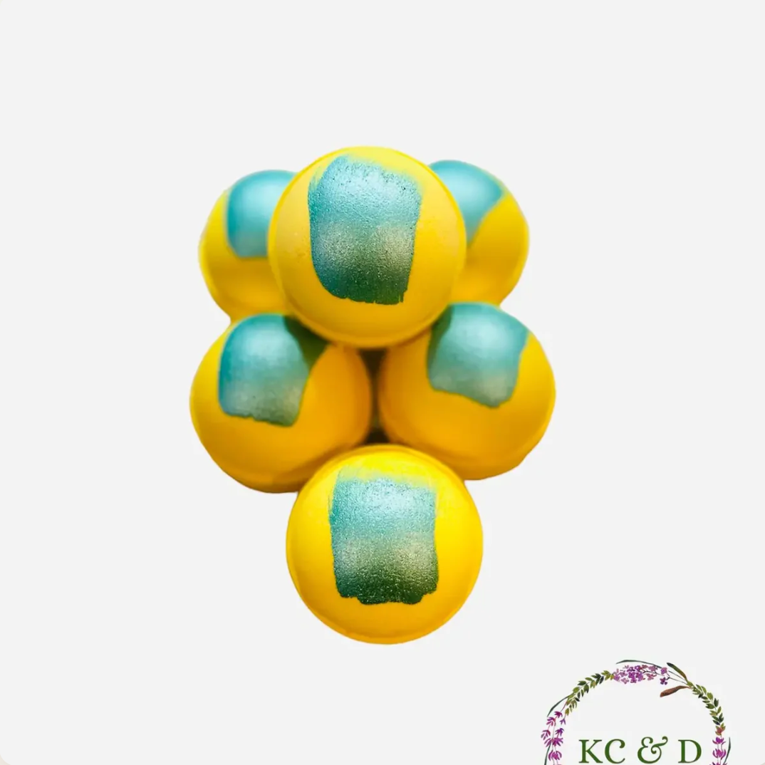 Bombes de bain à l'huile d'amande douce - Nourishing Bath Bombs - KC&D Soap Shop