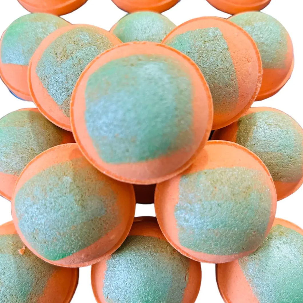 Bombes de bain à l'huile d'amande douce - Nourishing Bath Bombs - KC&D Soap Shop