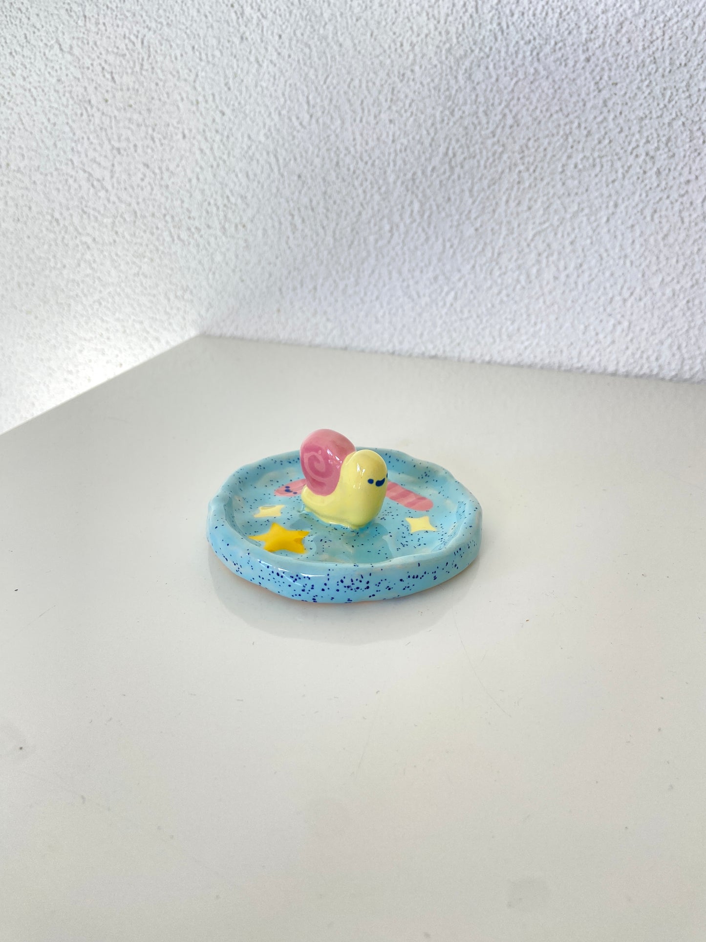 Soucoupe à bijoux en céramique Escargot Trinket dish - Wolkenwinkel