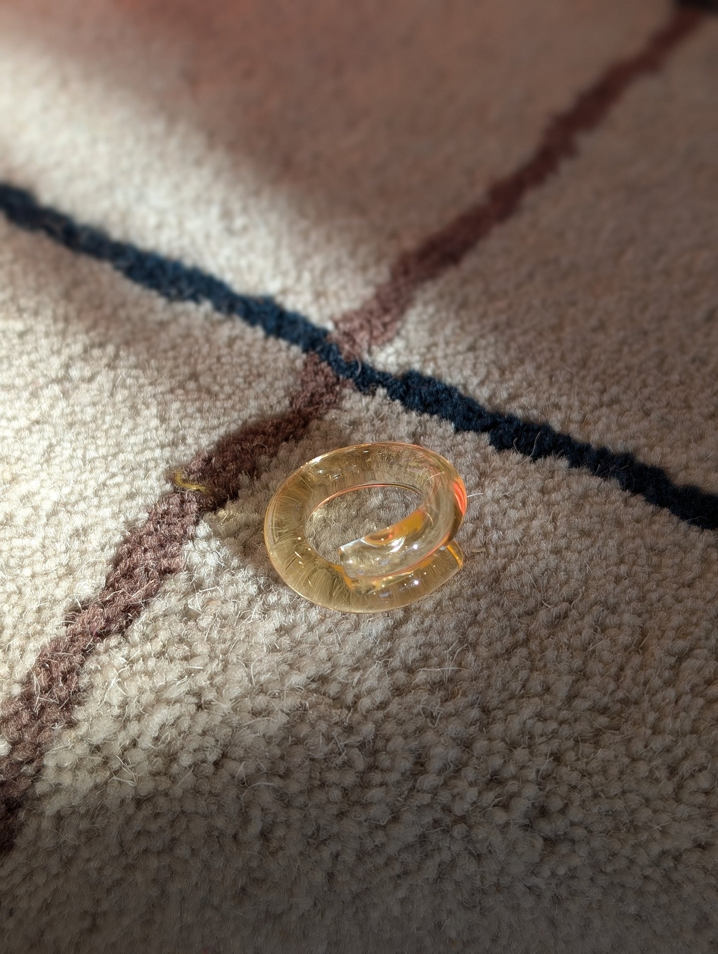 Bague Wrap Ring lucite - Corey Moranis