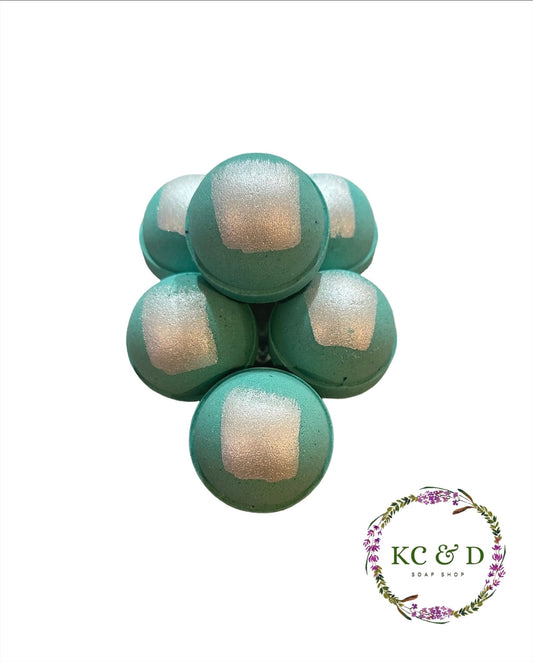 Bombes de bain à l'huile d'amande douce - Nourishing Bath Bombs - KC&D Soap Shop