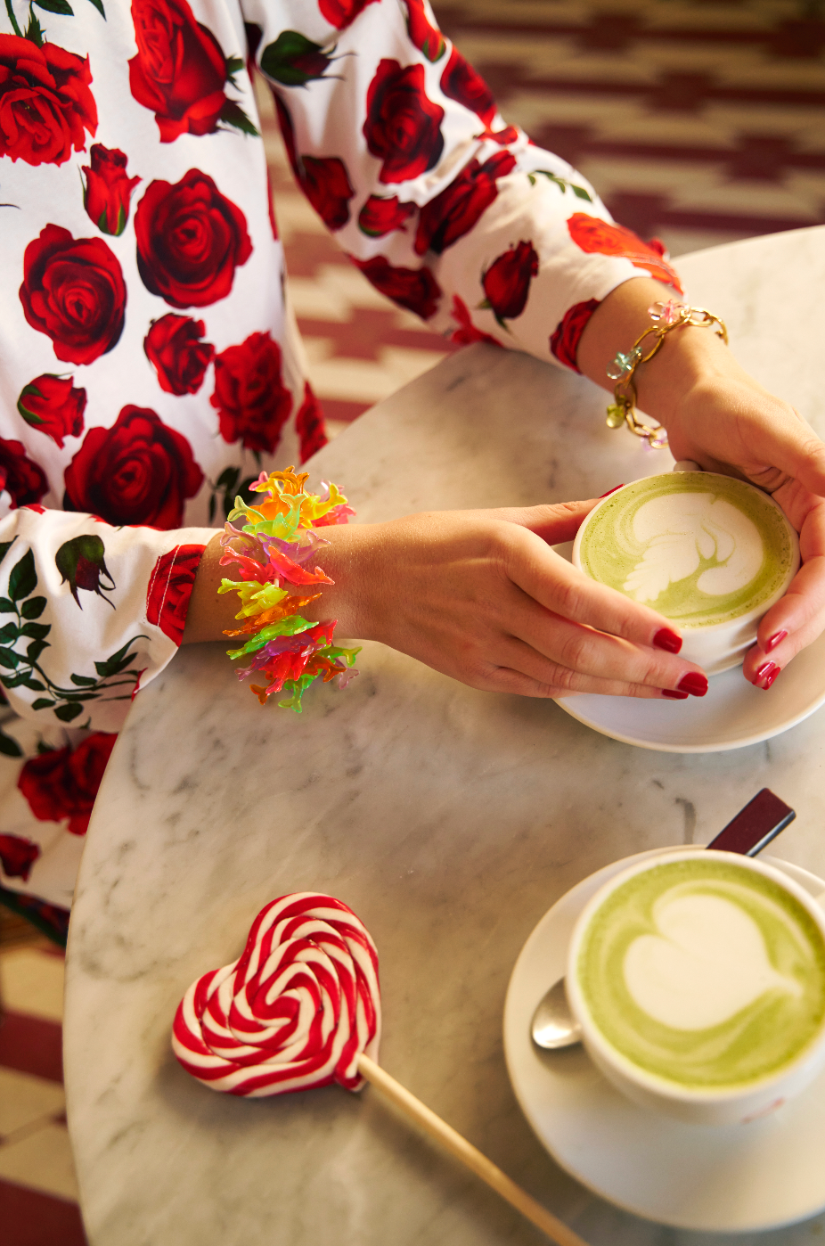 Bracelet chaîne avec tétines en résine - Léopoldine Chateau