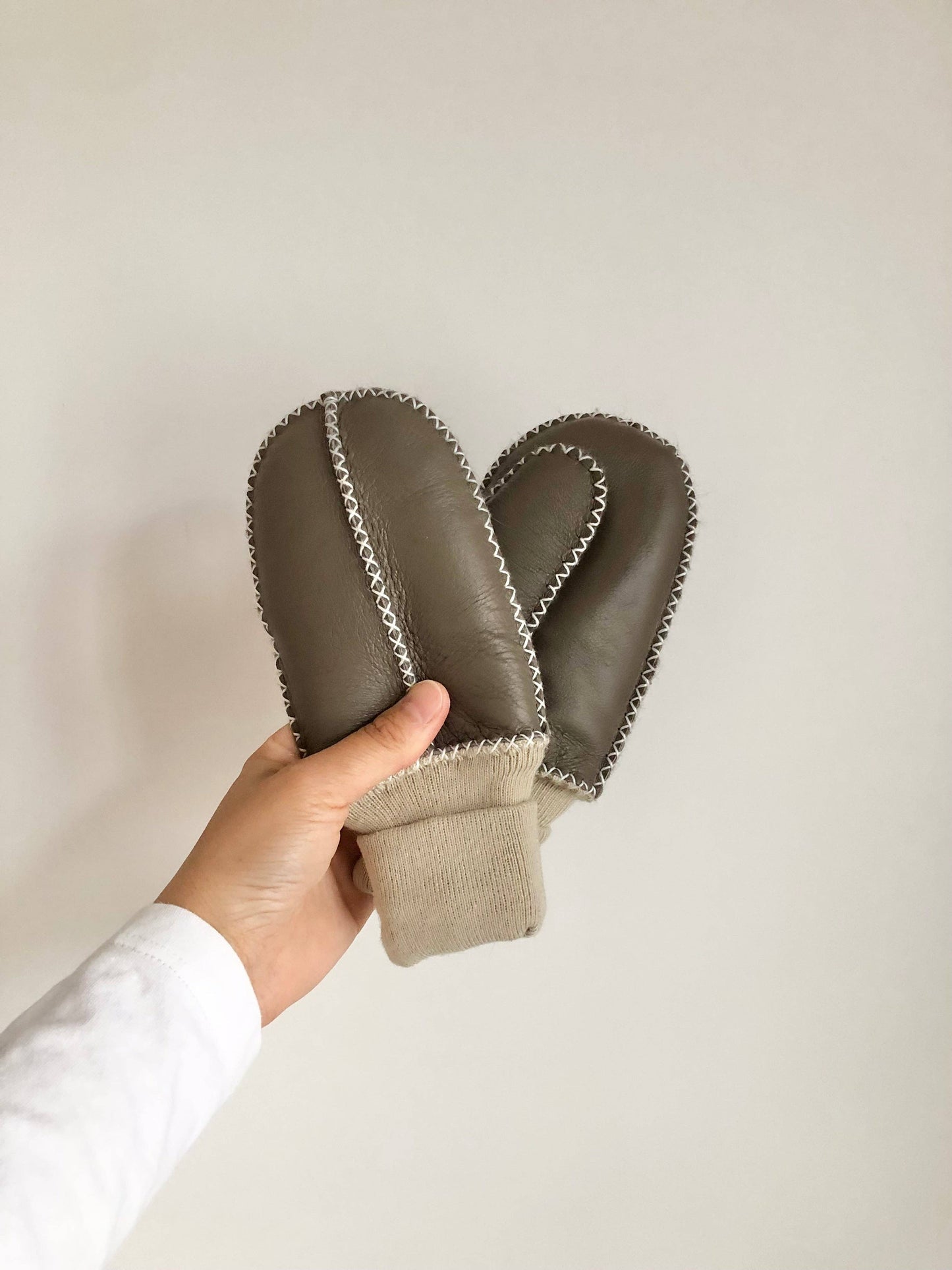 Mitaines pour enfants en peau de mouton - Kids Shearling Mittens - Billy Bamboo