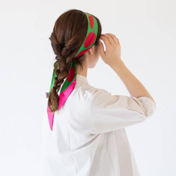 Foulard en soie 'GLOWING CHARD' Ribbon Silk Scarf - Centinelle