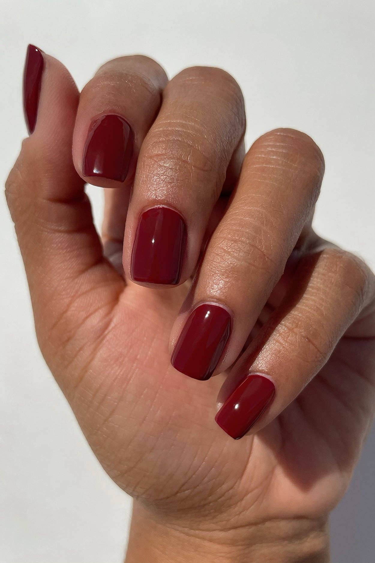 Vernis à ongles Rouge Rockefeller - Cirque Colors