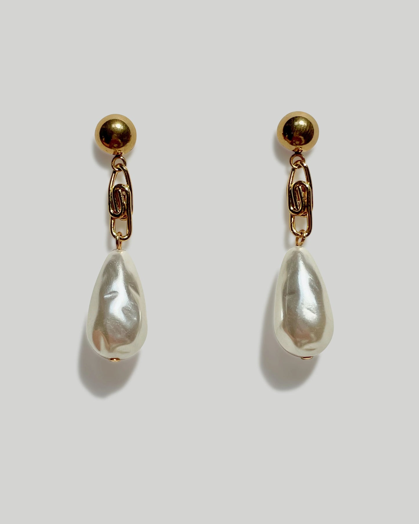 Pearl on Chain Gold Mini Drop-Tile Grove
