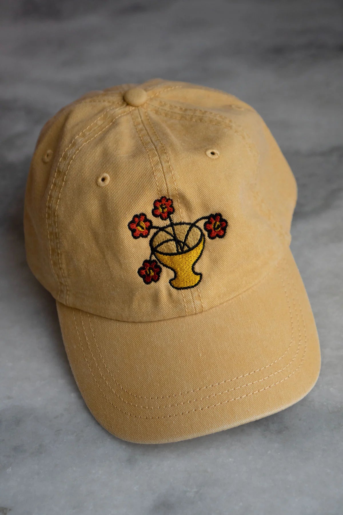 Casquette "STFU Vase" jaune Dad Hat - Stay Home Club