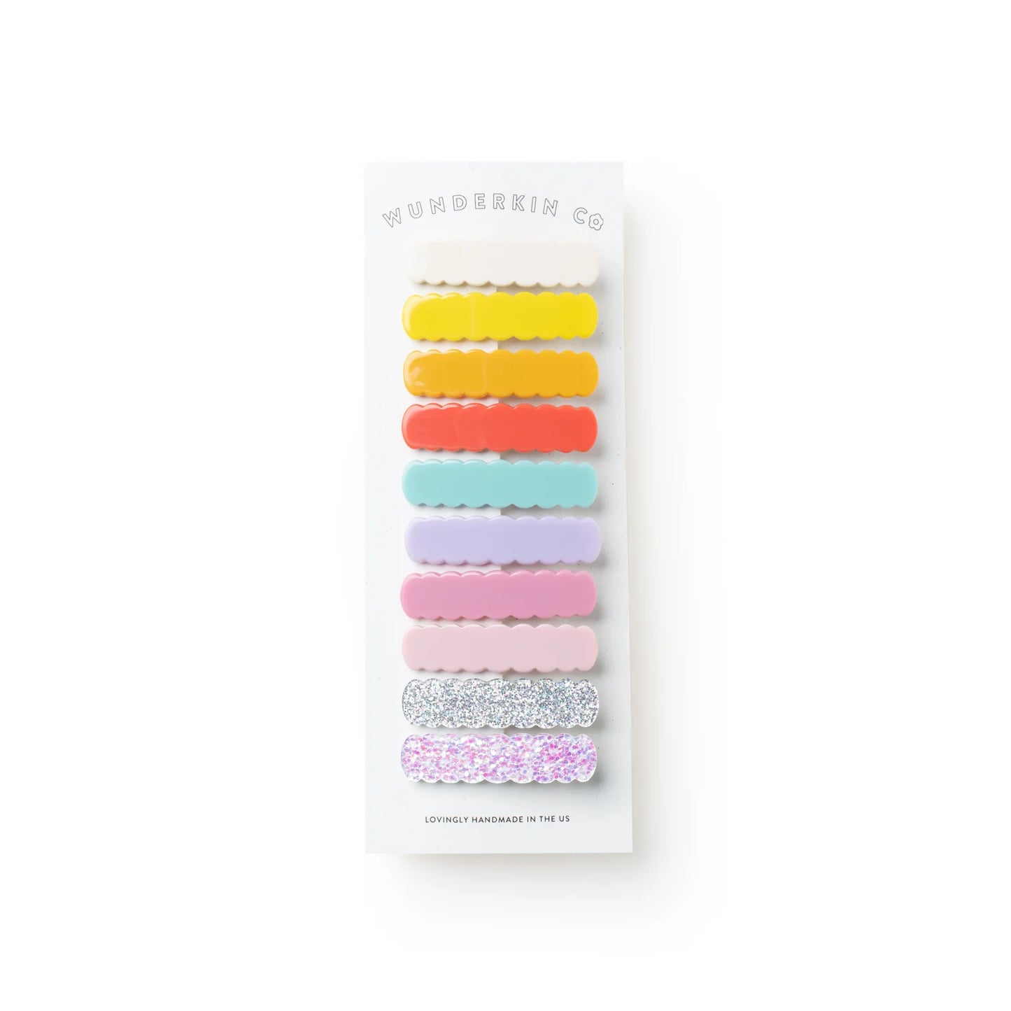 Barrettes pinces et clip Cheveux de toutes les couleurs sur fond blanc