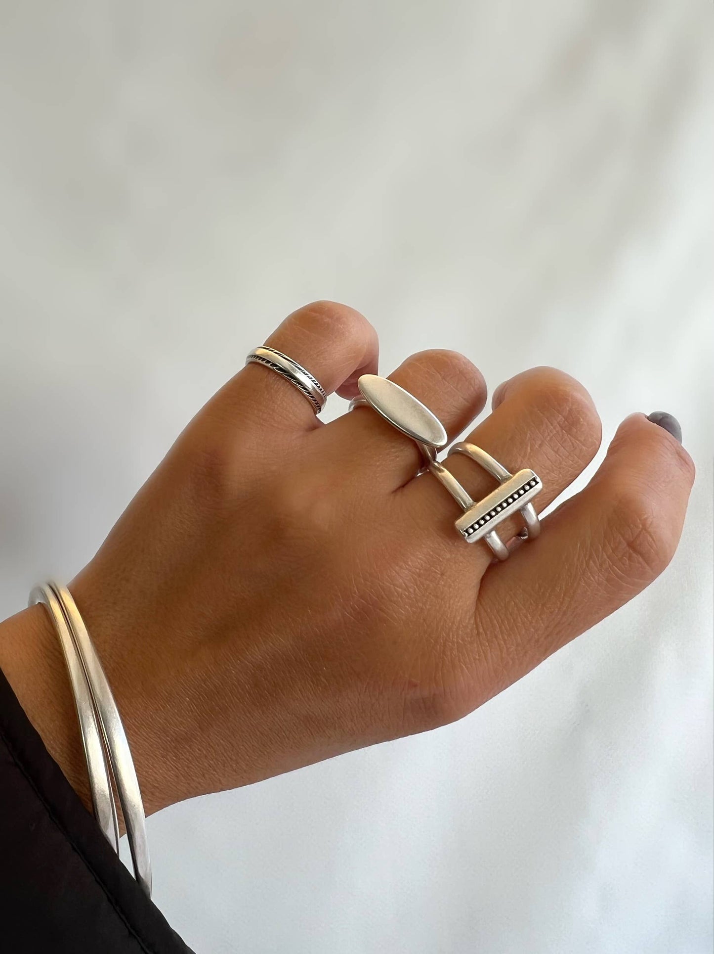 Bague ovale  - Oval Silver Ring - Christina Christi