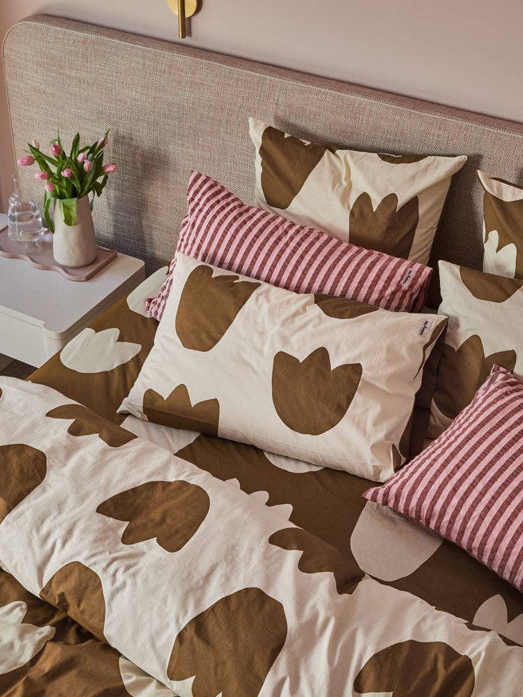 Drap contour ''Mocha Tulip'' Fitted Sheet - Mosey Me
