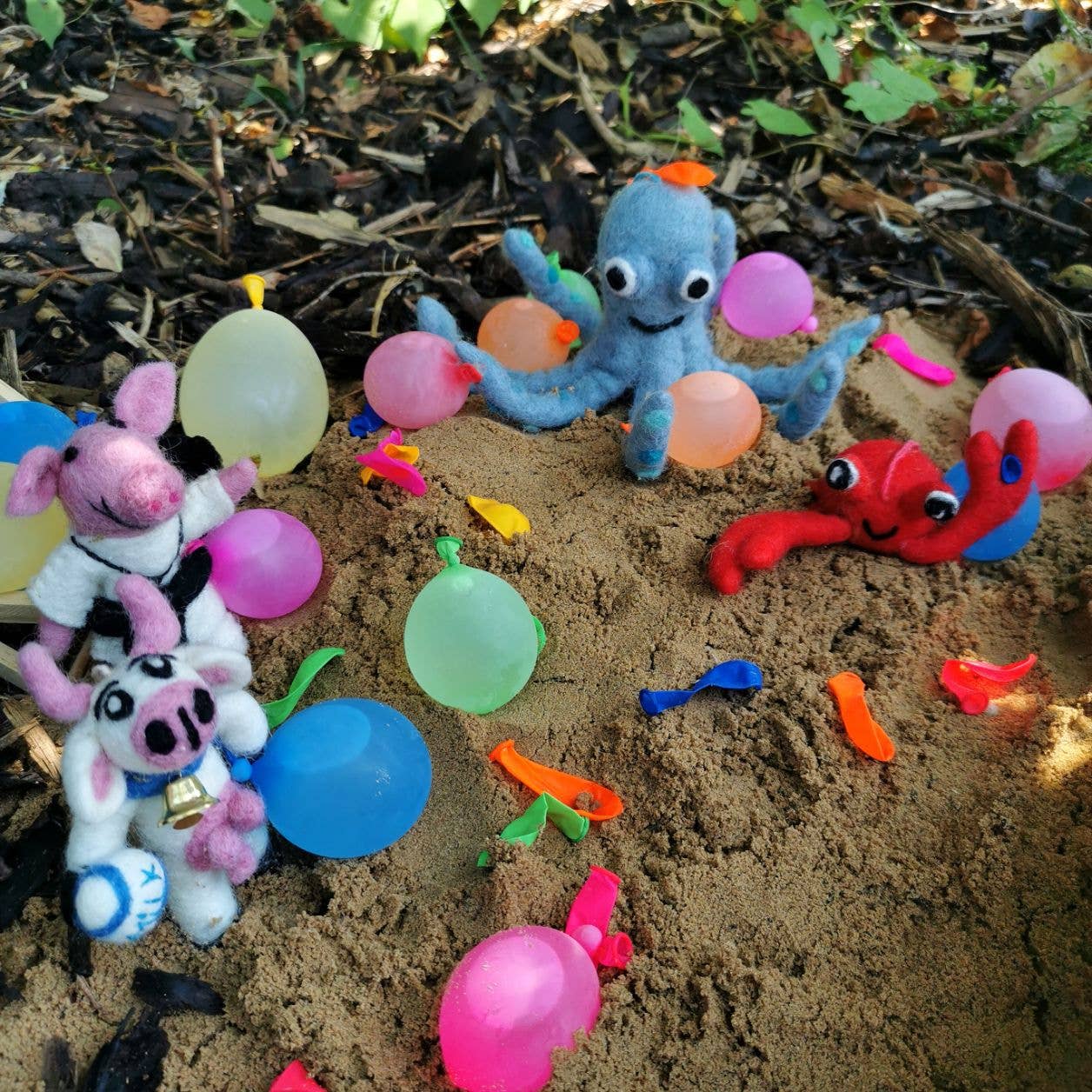 Ornement en feutre - Karate Pig - Felt So Good