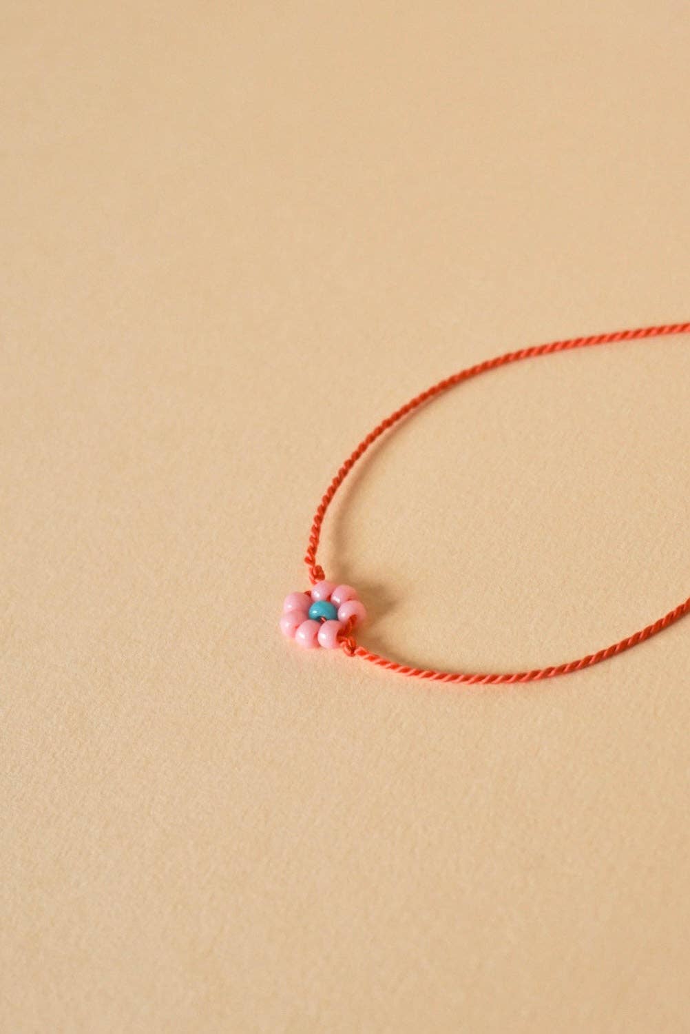 Bracelet Tiny Flower  - carnation pink & coral - SAN SAN