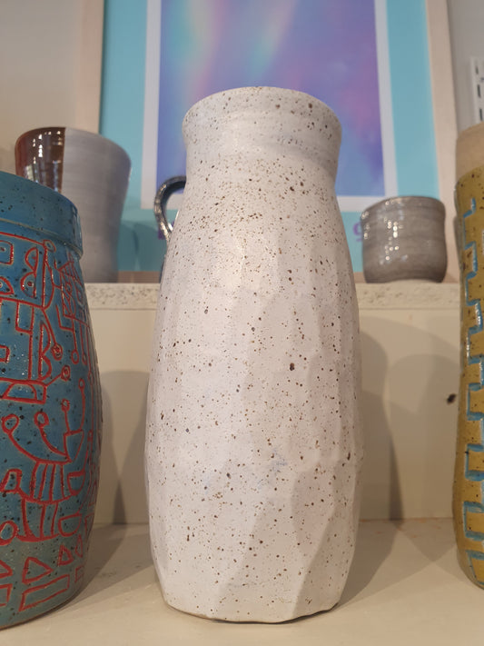 Vase blanc octo #202 Anne Rose Gorroz