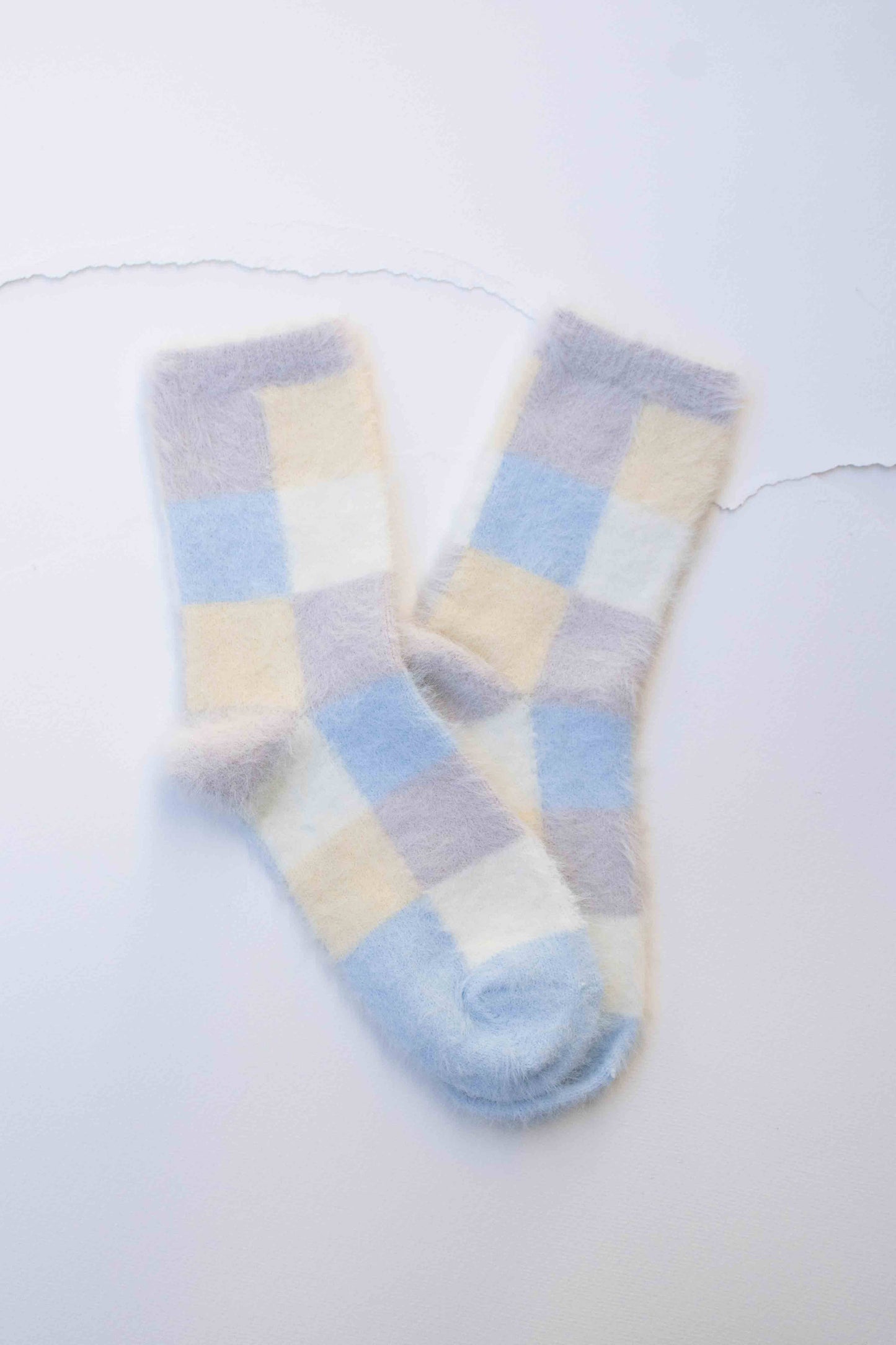 Chaussettes fuzzy à carreaux - Tiepology