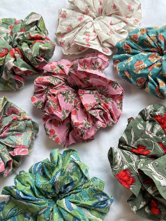 Chouchous LARGE scrunchies - Desi design and chai