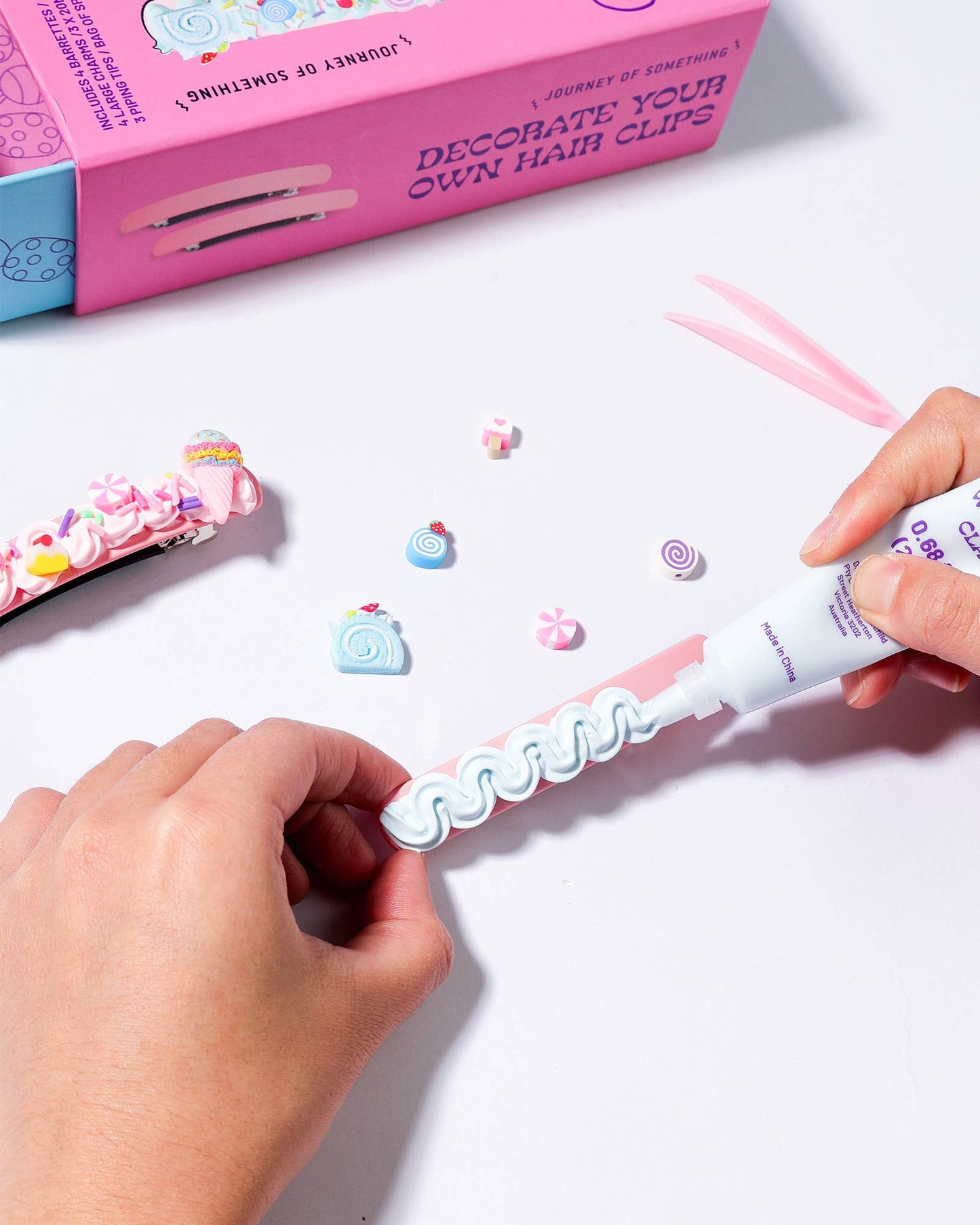 Kit Decorez vos Barrettes - Decorate Your Own Hair Clips - Journey of Something