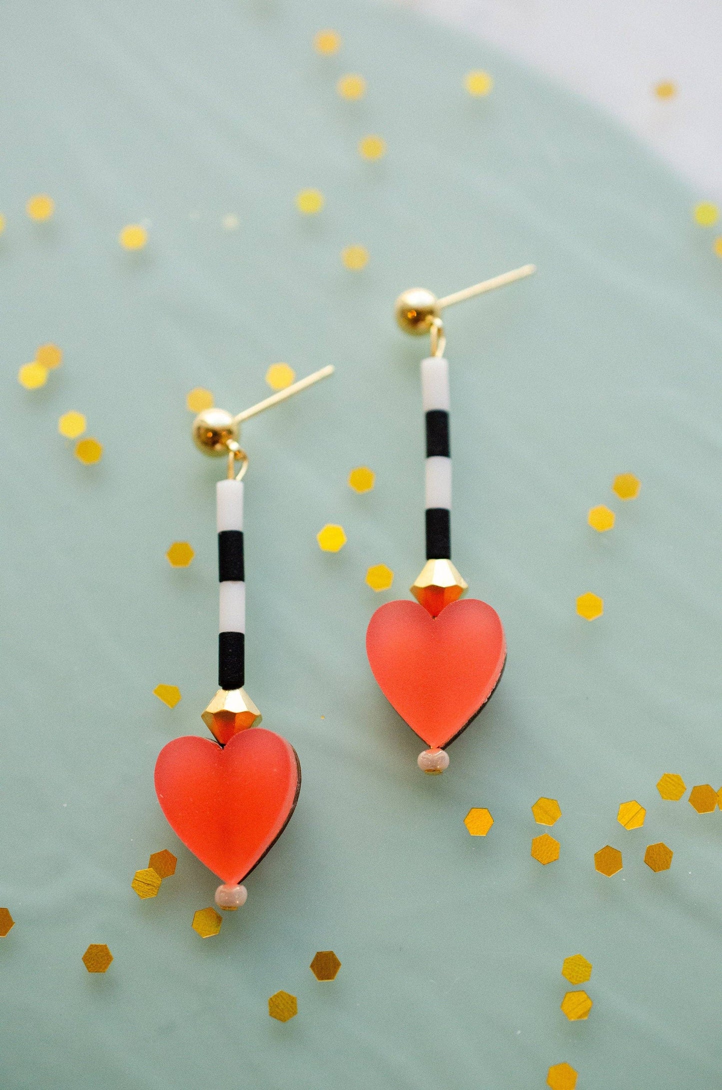 Boucles King of Hearts coeur rouge - Jill Makes