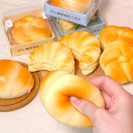 Balle anti-stress pain croissant K-Wonderland