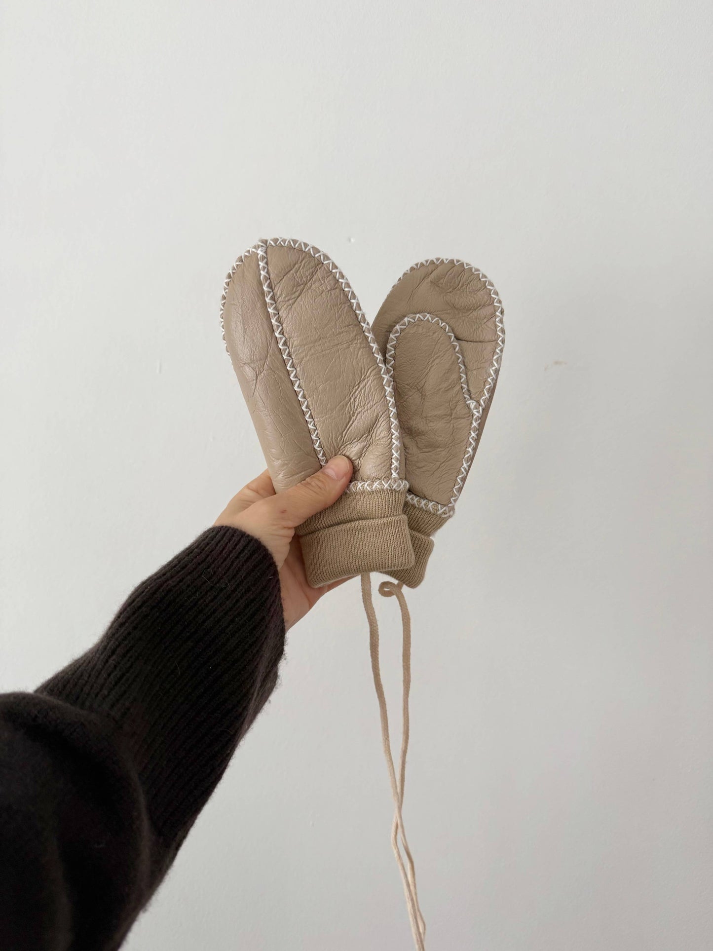 Mitaines pour enfants en peau de mouton - Kids Shearling Mittens - Billy Bamboo