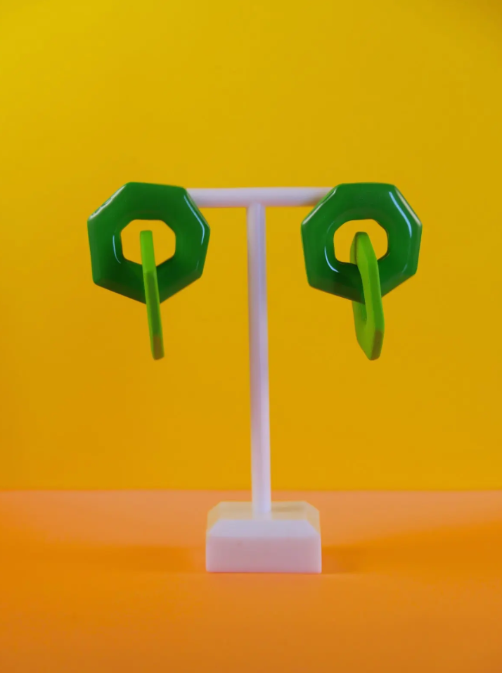 Boucles losange emboité vert E03 - Crocodile agile