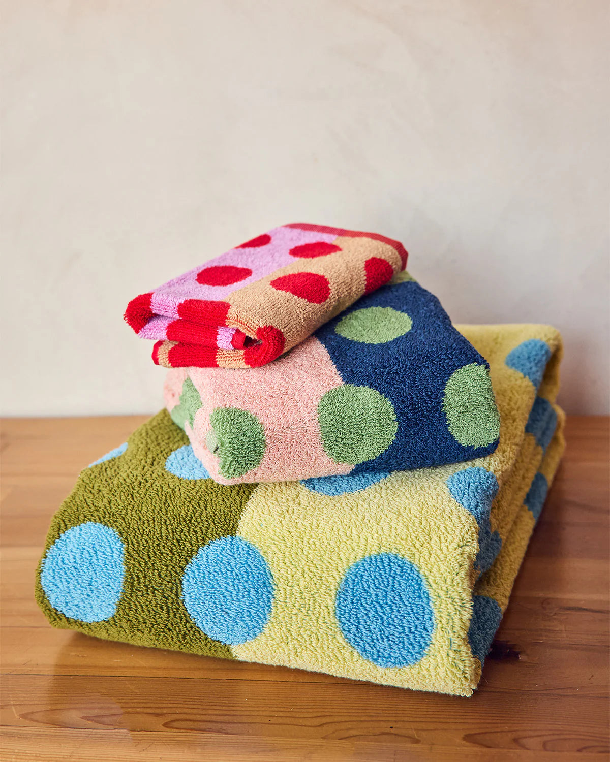 Collection Serviettes '' DOT '' Towels à l'unité - Dusen Dusen