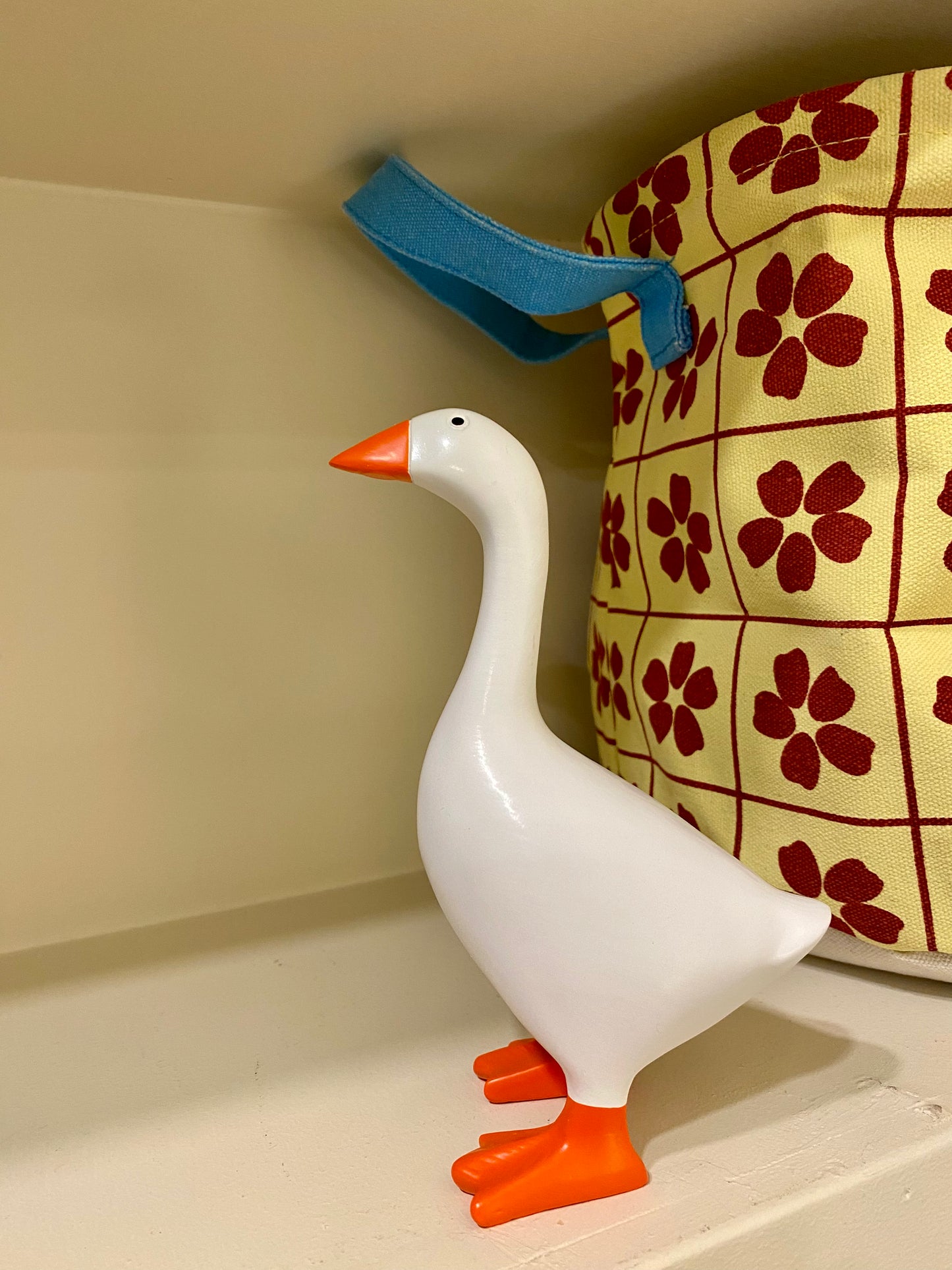 Copine de bureau Oie magnétique - Magnetic Goose Mini Statue