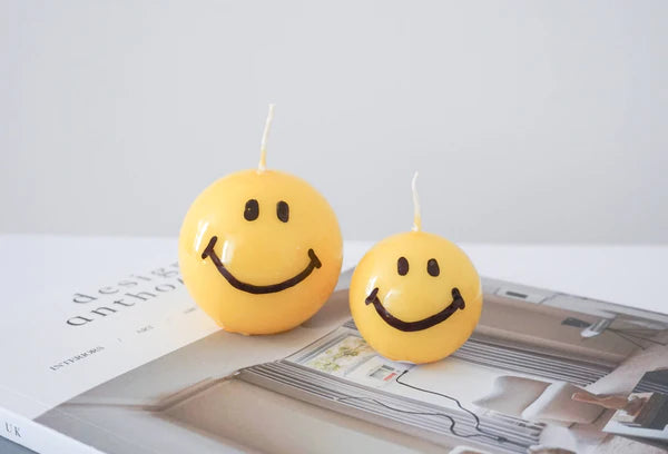 Small or large Smiley candles-Yod &amp; co