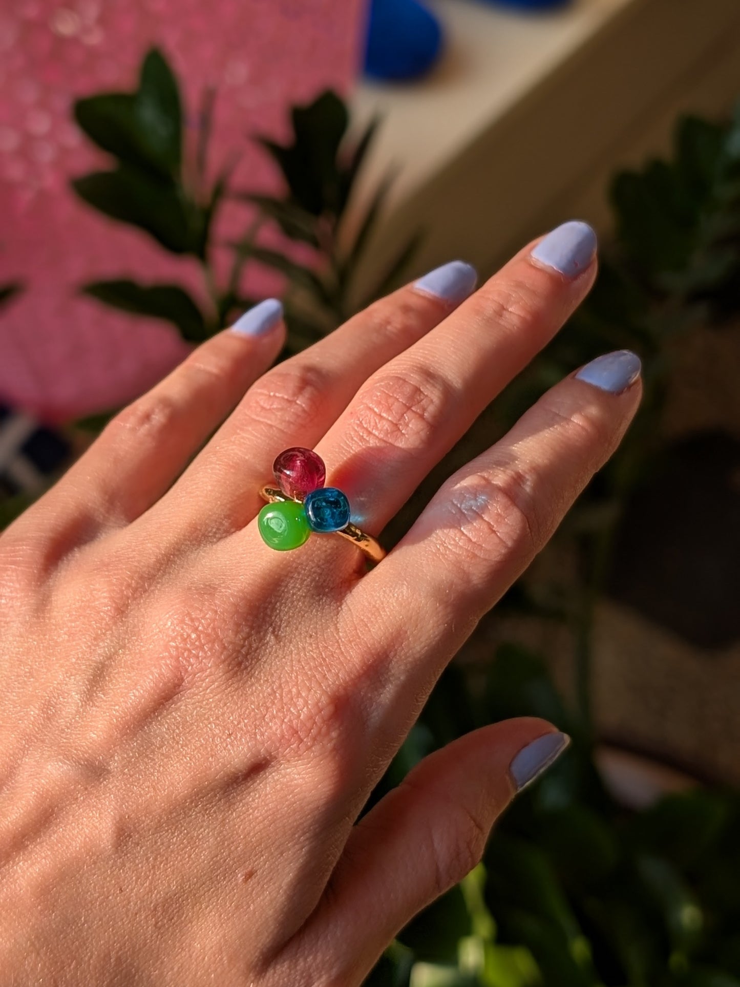 Bague ajustable LALETI petites perles de verre - Chama Navarro