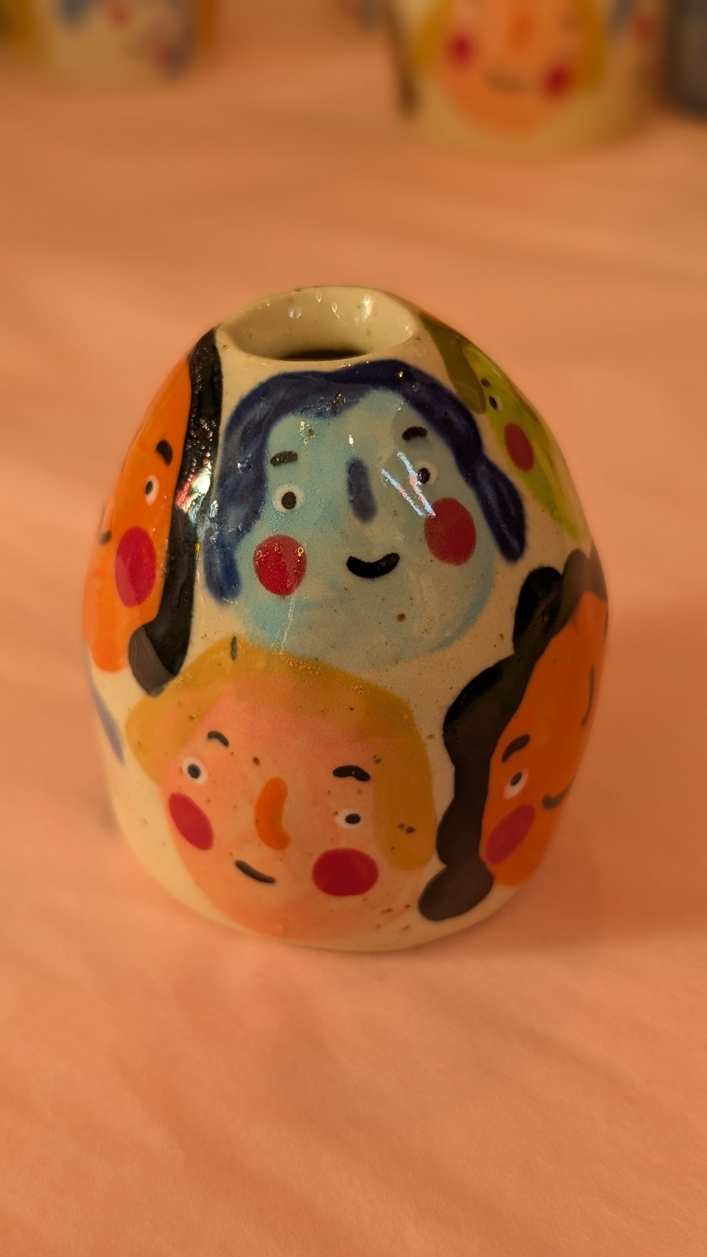 Collection Visages Tasses et Vases - Fraulein B.