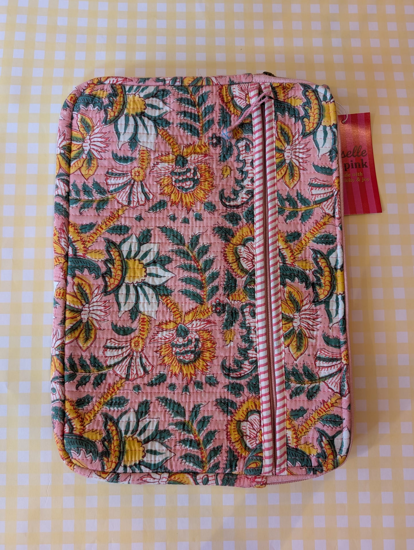 Housse d’ordinateur matelassée en coton  – Giselle in pink