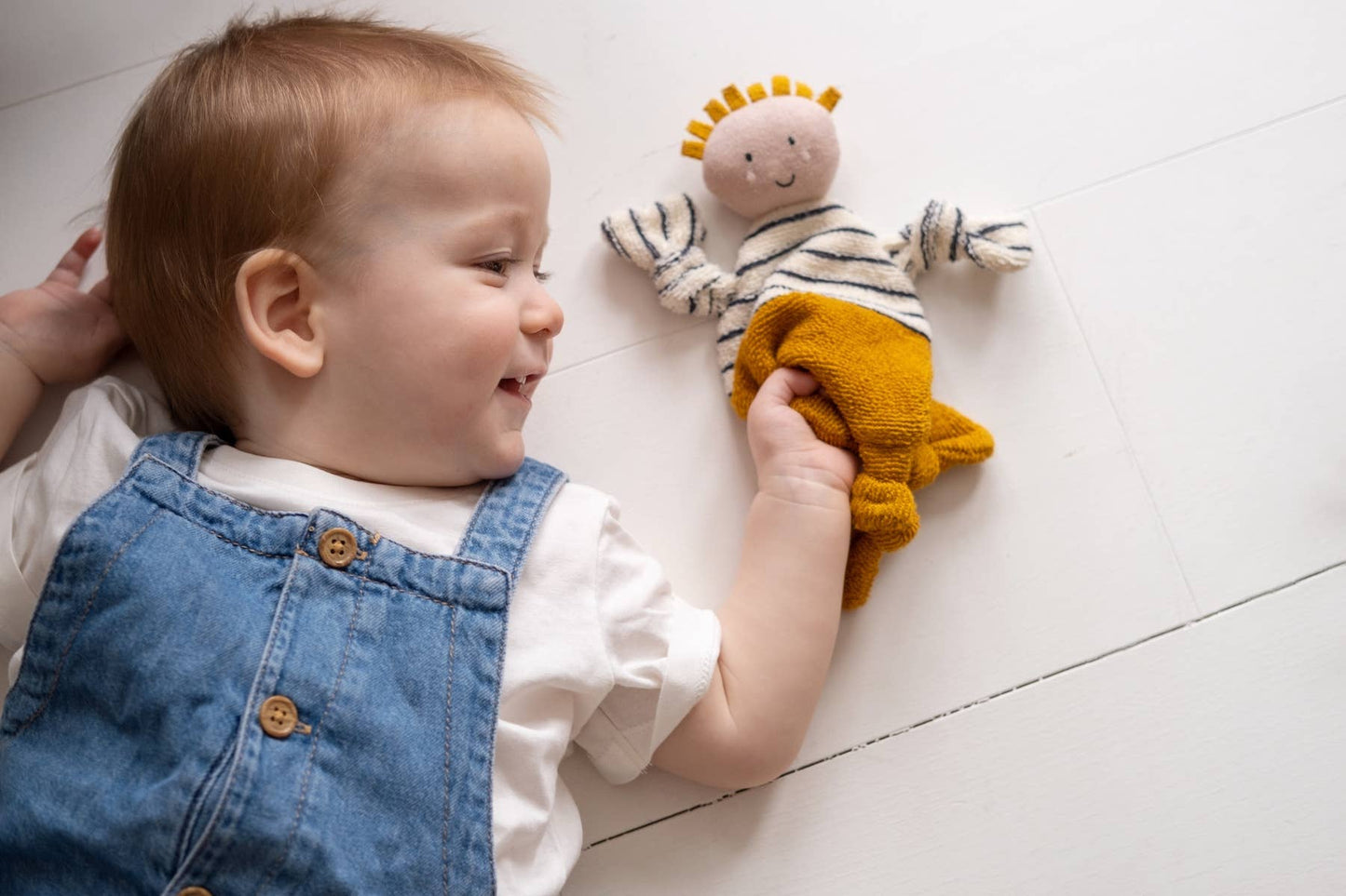 Doudou/peluche petit bonhomme en coton pour bébé - Sophie Home