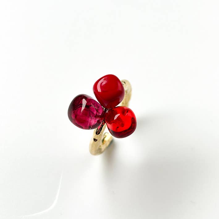 Bague ajustable LALETI petites perles de verre - Chama Navarro