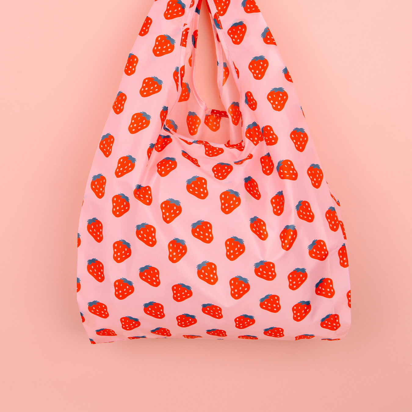 Sac réutilisable en nylon Fraise - Party Mountain Paper Co.