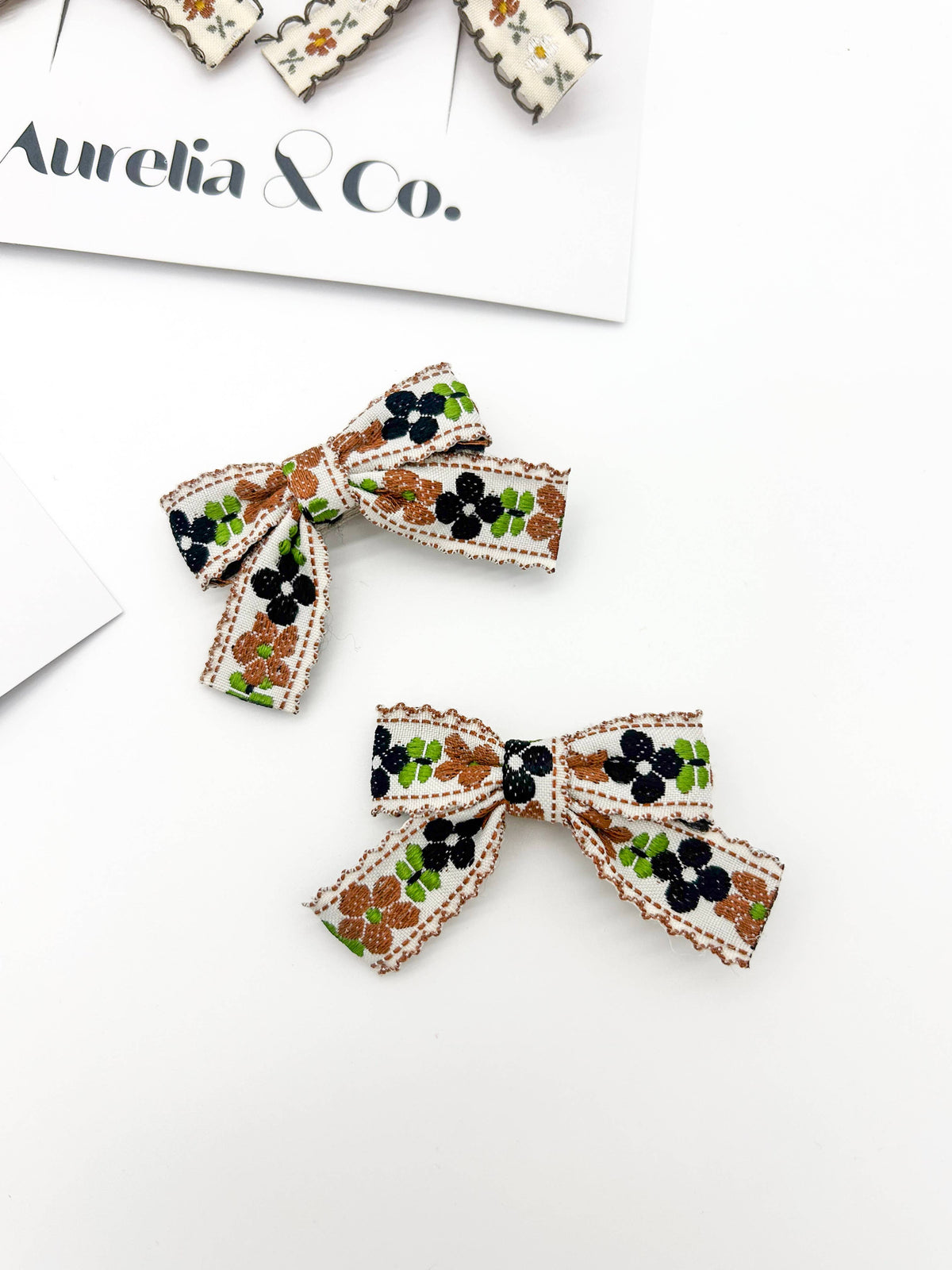 Barrette Enfant double noeud fleur - Aurelia & Co. Baby