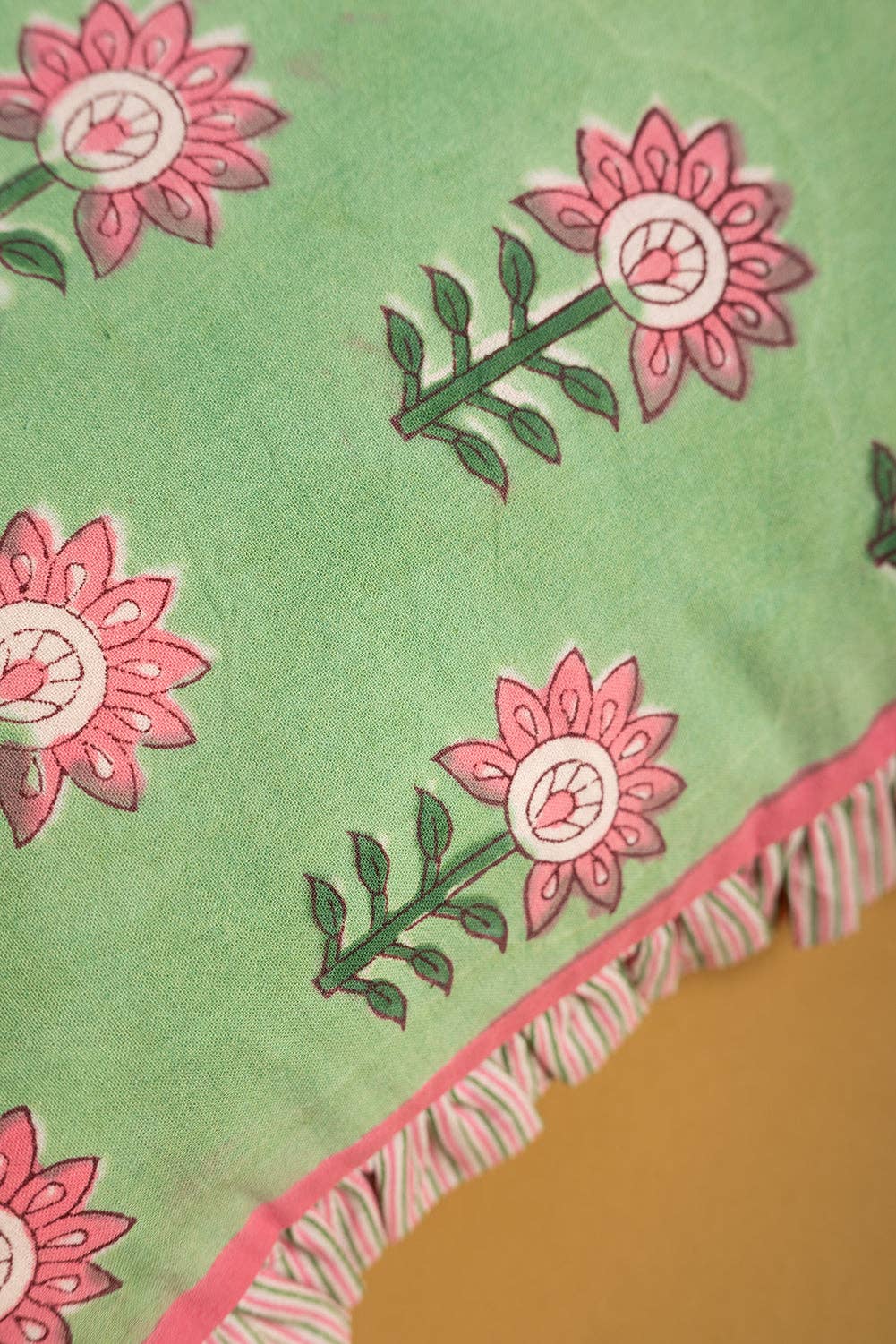 Coussin reversible Laurel & Taffy - Ian Snow