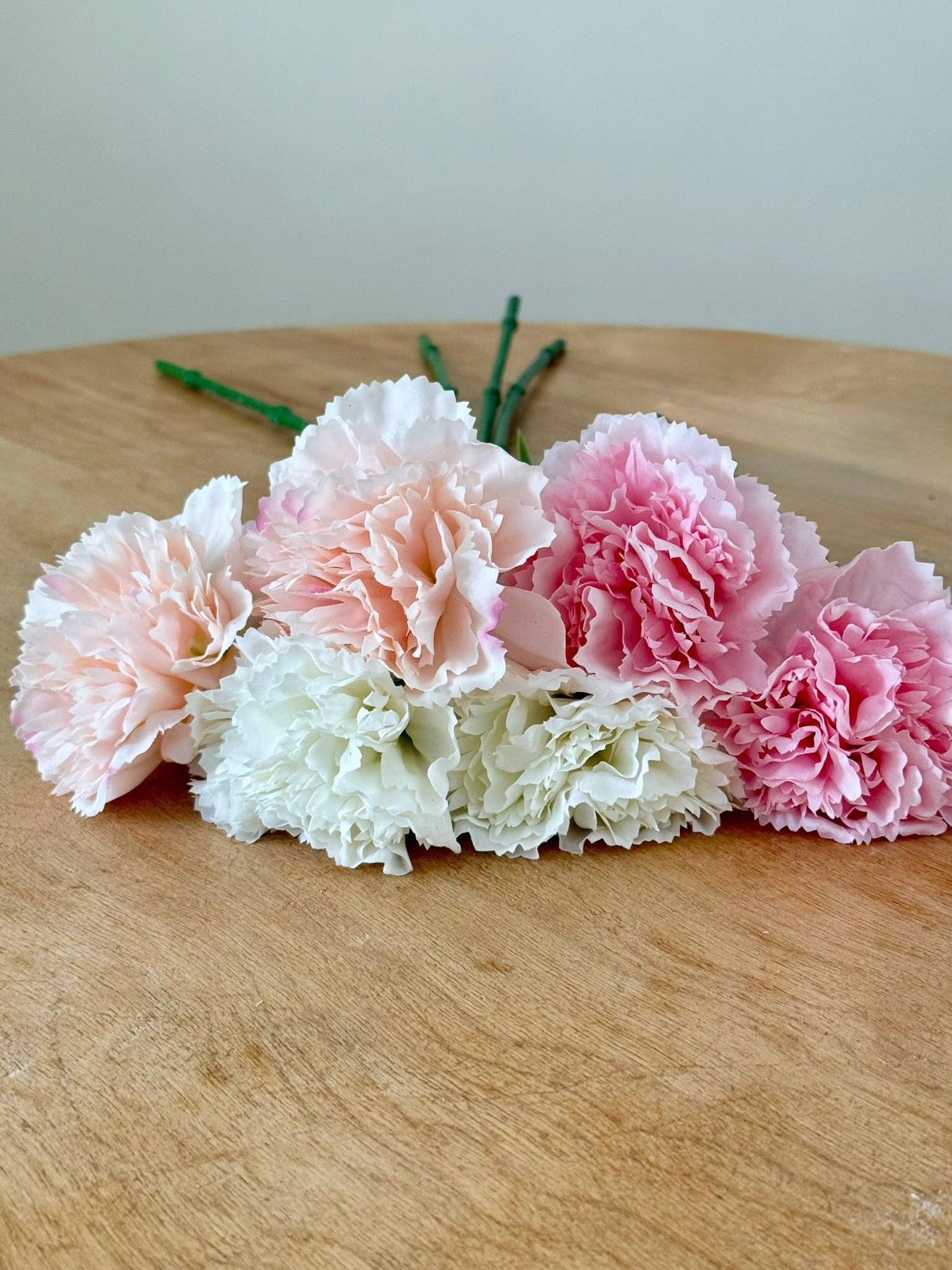 Fleurs artificielles 'Oeillet'' Artificial flowers - Eucalypt Co.