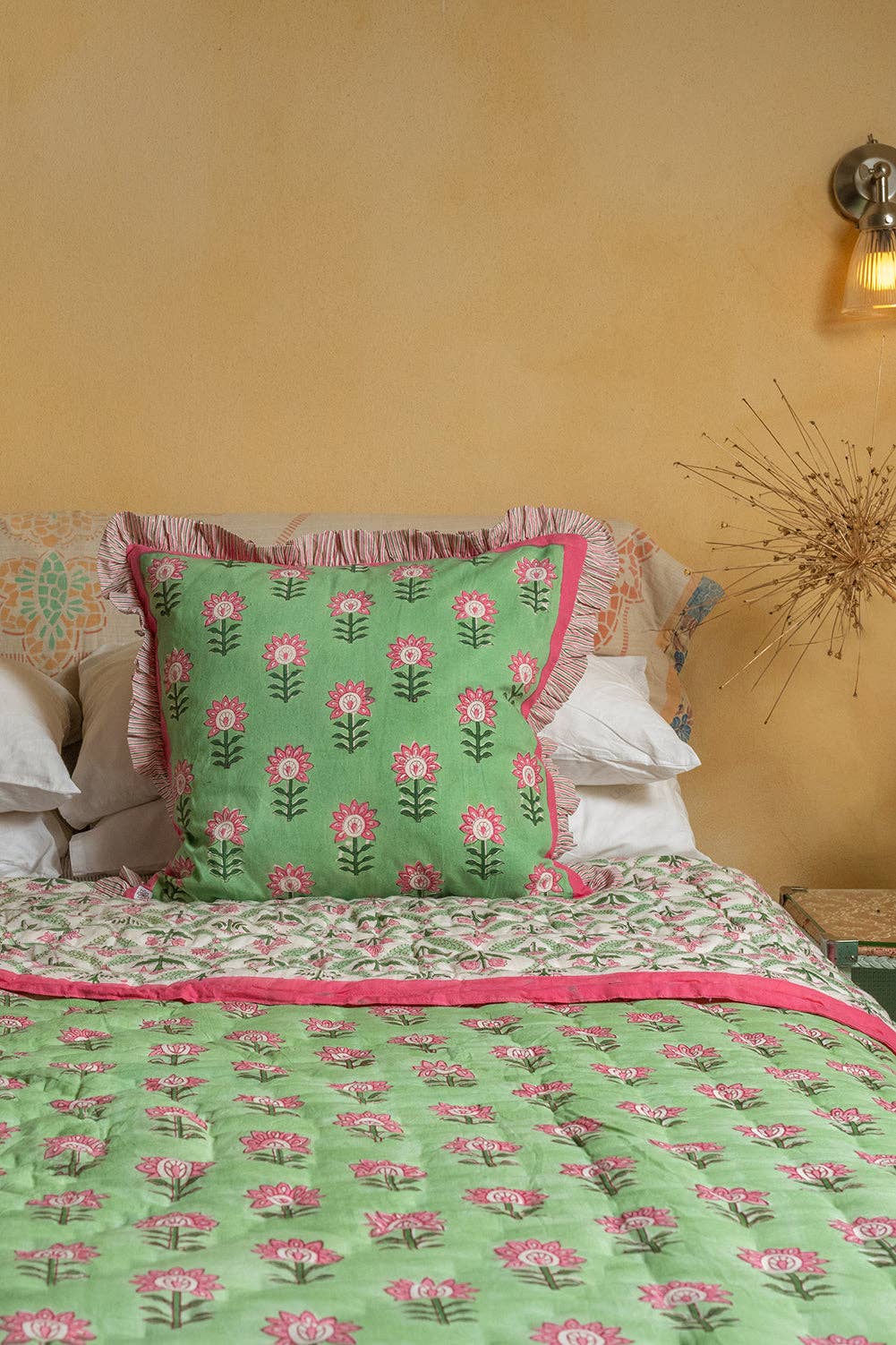 Coussin reversible Laurel & Taffy - Ian Snow