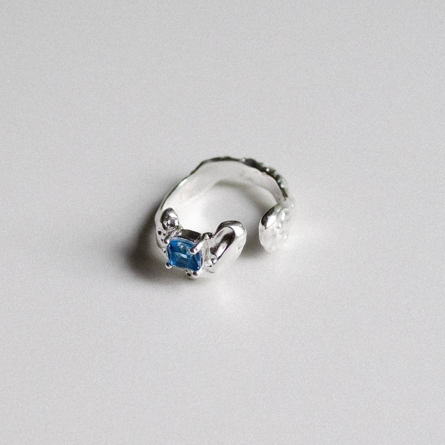 Lasso Gem Ring - Shayelily Jewelry