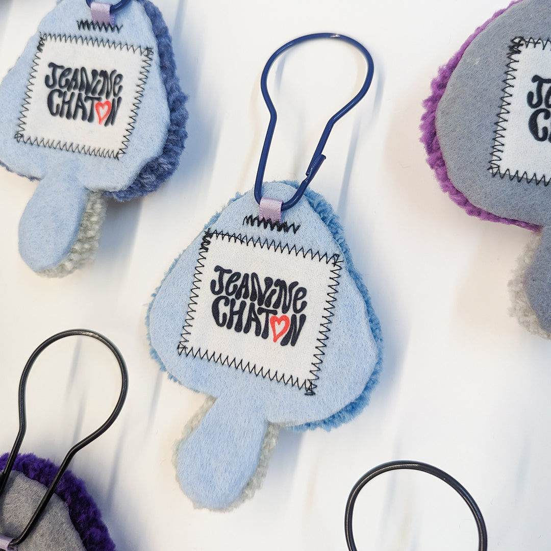 Charms en laine recyclee - Jeanine Chaton