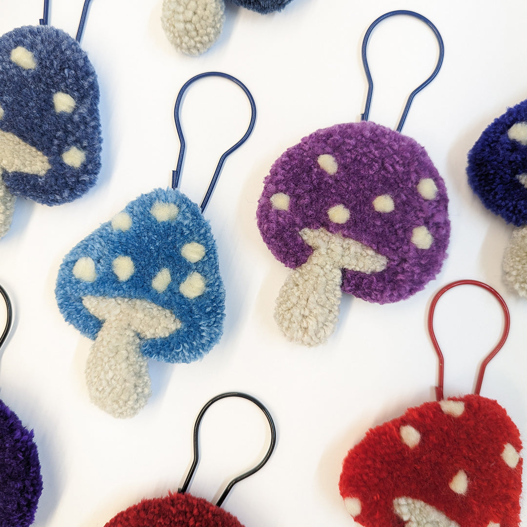 Charms en laine recyclee - Jeanine Chaton