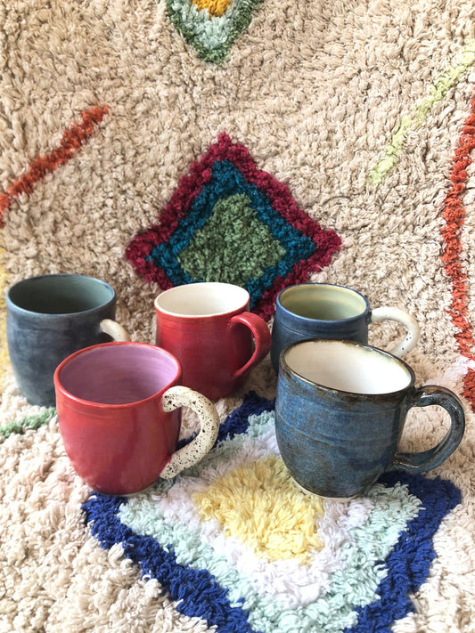 Collection cups with handle-Ceramic play